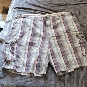 Mens plaid cargo shorts